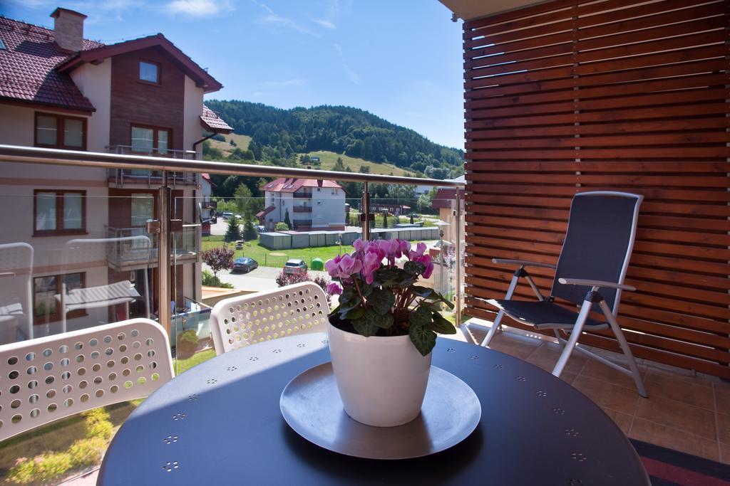 Апартаменты Apartament Szmaragdowy Крыница-Здруй Экстерьер фото
