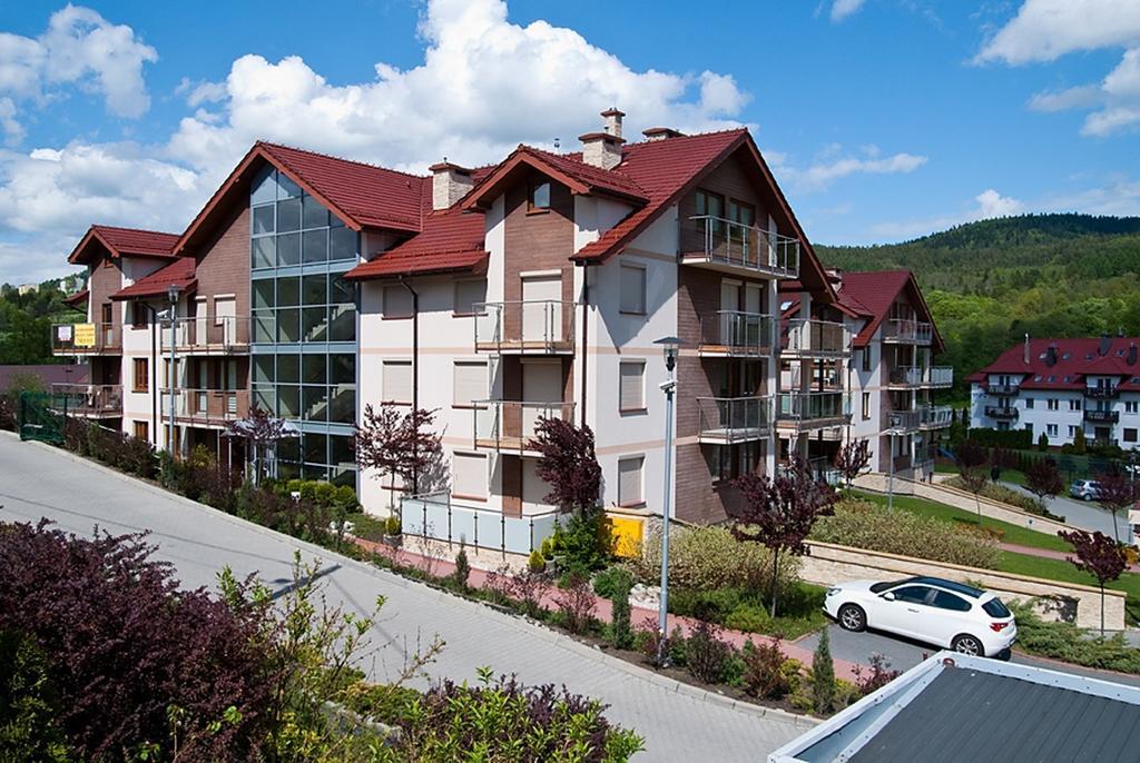 Апартаменты Apartament Szmaragdowy Крыница-Здруй Экстерьер фото