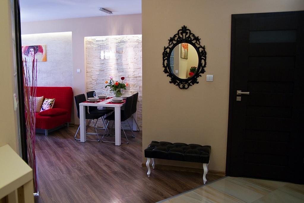 Апартаменты Apartament Szmaragdowy Крыница-Здруй Экстерьер фото